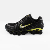 Nike SHOX TL Sneaker low in Schwarz Grün Größe 44